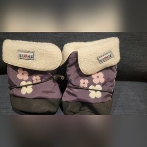 Stonz boots with liners